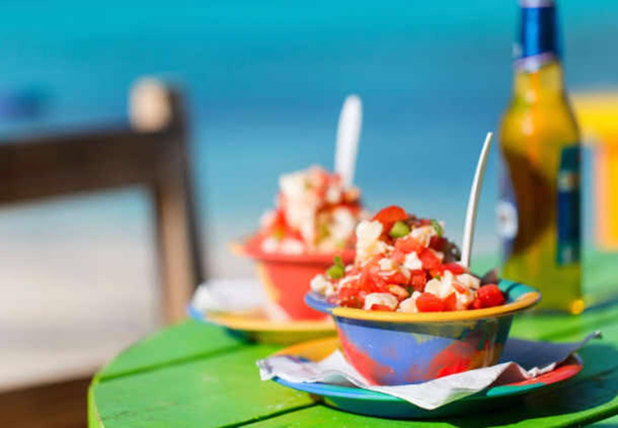 Courtyard By Marriott Nassau Downtown/Junkanoo Beach Экстерьер фото